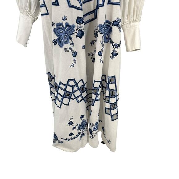 ASOS Curve White and Blue Maxi Dress - Picture 6 of 16